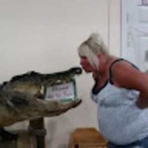 Meet your Posher, Thomas & julie